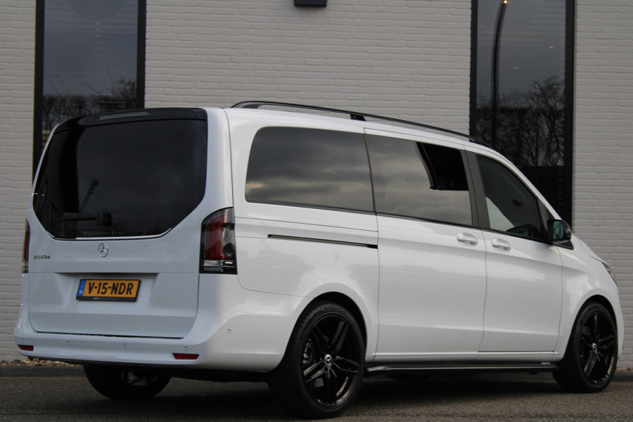 Mercedes-Benz V-Klasse 220d / Lang / DC / New Model / 2x Elec Schuifdeur / Night Pakket / Camera / NIEUWSTAAT