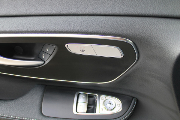 Mercedes-Benz V-Klasse 220d / Lang / DC / New Model / 2x Schuifdeur / Burmester / 360 Camera / NIEUWSTAAT