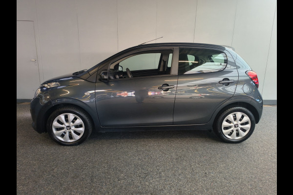 Citroën C1 1.0 VTi Apple/Android uit 2020 Rijklaar + 12 maanden Bovag-garantie Henk Jongen Auto's in Helmond,  al 50 jaar service zoals 't hoort!