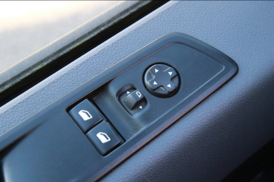 Peugeot Expert 1.5 BlueHDI 102PK Standard Premium / App connect / Trekhaak