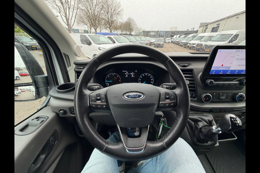 Ford Transit 350 2.0 TDCI L3H2 Trend / Trekhaak / Camera / Sync 3 / 3 zits