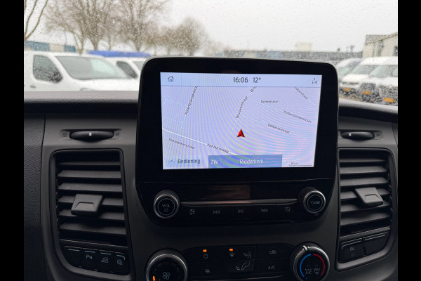 Ford Transit 350 2.0 TDCI L3H2 Trend / Trekhaak / Camera / Sync 3 / 3 zits