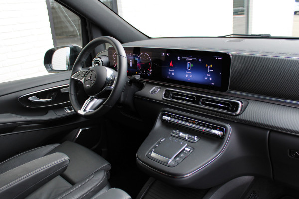 Mercedes-Benz V-Klasse 300d / XXL / AMG / 8- Persoons / Burmester / 360 Camera / Nightpakket / Vol Opties / NIEUWSTAAT
