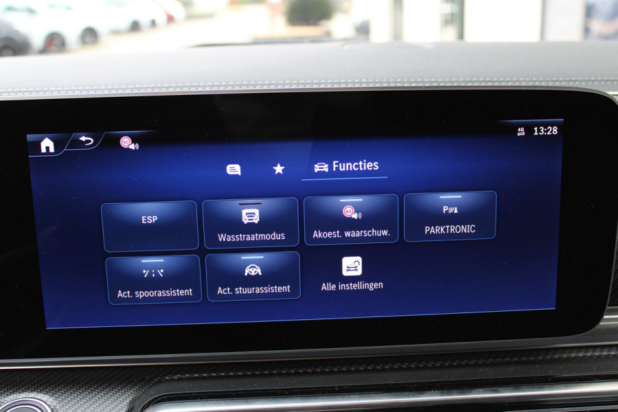 Mercedes-Benz V-Klasse 300d / XXL / AMG / 8- Persoons / Burmester / 360 Camera / Nightpakket / Vol Opties / NIEUWSTAAT