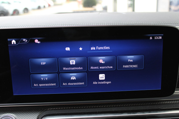 Mercedes-Benz V-Klasse 300d / XXL / AMG / 8- Persoons / Burmester / 360 Camera / Nightpakket / Vol Opties / NIEUWSTAAT