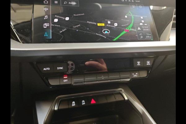 Audi A3 Sportback 30 TFSI Advanced edition Airco ECC Sportstoelen Full LED Full Navi PDC Achter 17" Multispoke Virtual Cockpit NL Auto NAP + Historie