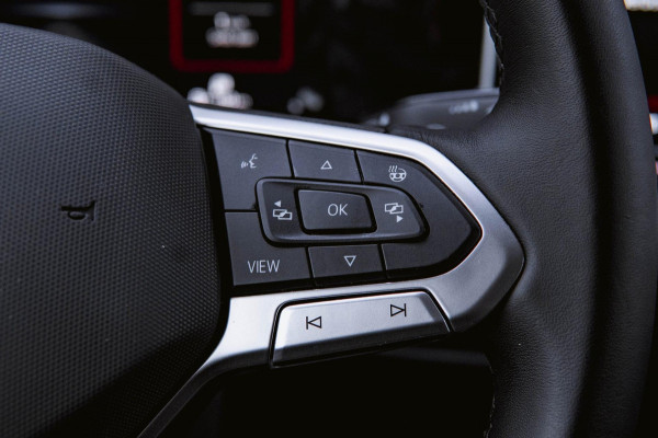 Volkswagen Golf Volkswagen Golf 8.5 1.5 eTSI 150pk Goal Edition Trekhaak|Stoelverw.|Navi|Cruise|Carplay