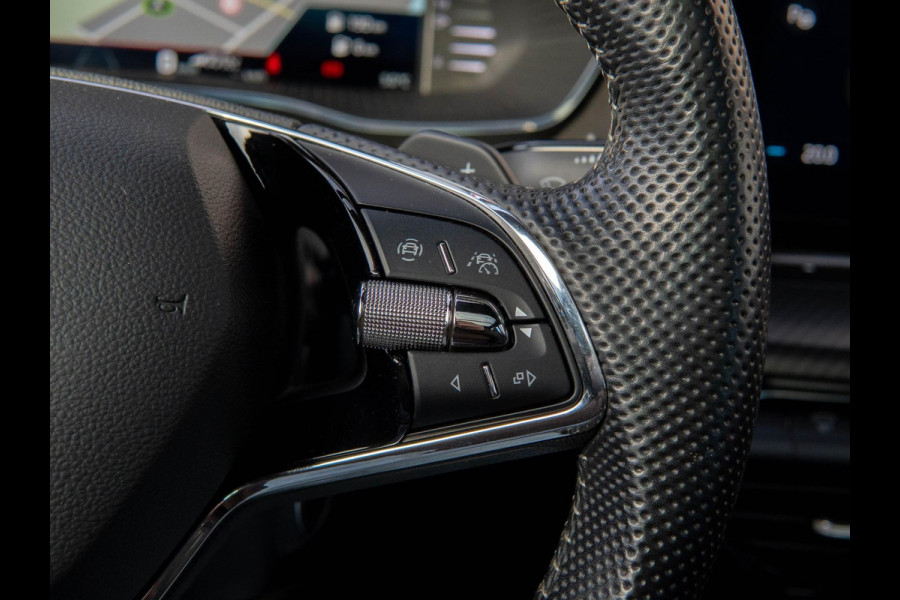 Škoda Octavia Combi 1.4 TSI RS iV PHEV Business Headup|Stoelverwarming|Pano|CANTON|Camera|ACC