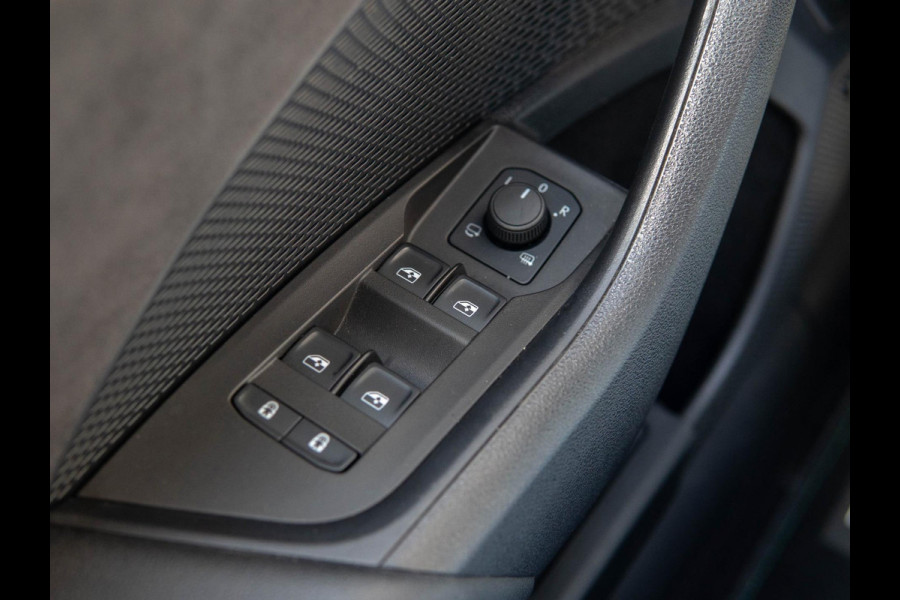 Škoda Octavia Combi 1.4 TSI RS iV PHEV Business Headup|Stoelverwarming|Pano|CANTON|Camera|ACC