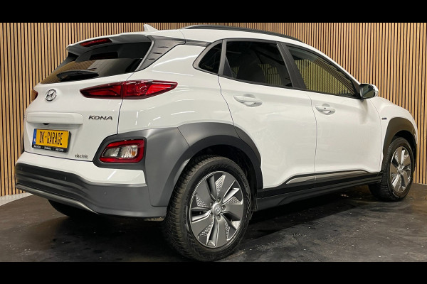 Hyundai Kona EV Fashion Design 39 kWh|95% SOH|CARPLAY|CAMERA|STOEL+STUURVERW|NAVIGATIE|KRELL|LANE-ASSIST|PDC-A|1e EIG|INCL.BTW|