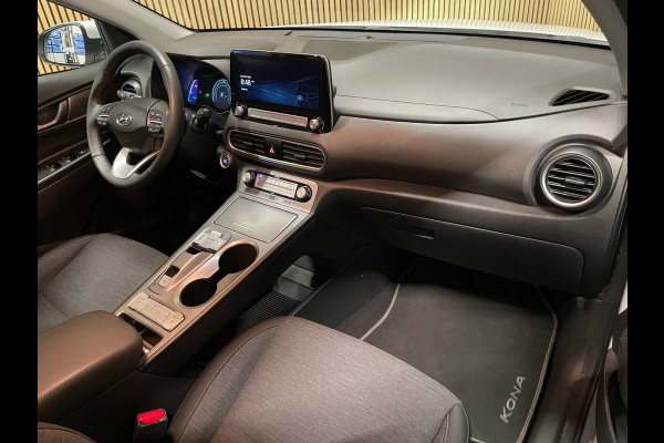 Hyundai Kona EV Fashion Design 39 kWh|95% SOH|CARPLAY|CAMERA|STOEL+STUURVERW|NAVIGATIE|KRELL|LANE-ASSIST|PDC-A|1e EIG|INCL.BTW|