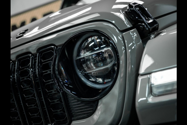 Jeep Wrangler 2.2D Sahara | Grijs Kenteken | Stoel en stuurverwarming | Custom Corse Edition |  Trekhaak | Alpine Sound |
