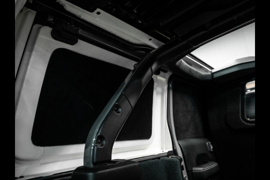 Jeep Wrangler 2.2D Sahara | Grijs Kenteken | Stoel en stuurverwarming | Custom Corse Edition |  Trekhaak | Alpine Sound |