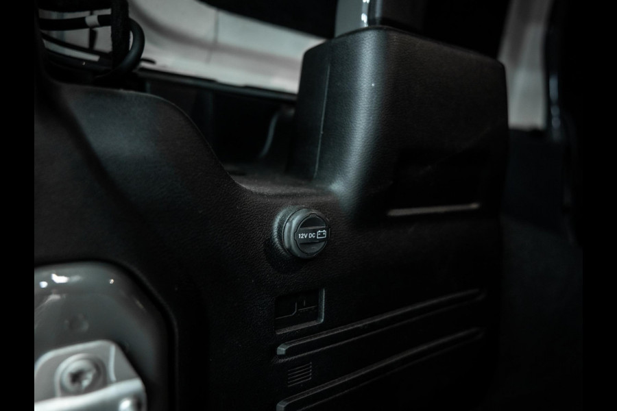 Jeep Wrangler 2.2D Sahara | Grijs Kenteken | Stoel en stuurverwarming | Custom Corse Edition |  Trekhaak | Alpine Sound |