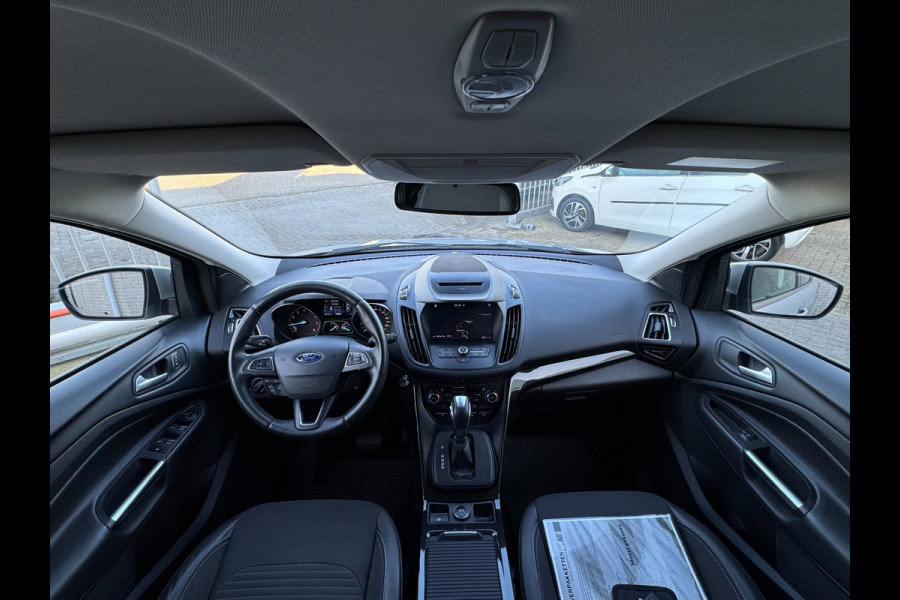 Ford Kuga 1.5 EcoBoost ST Line TREKHAAK / CAMERA / STOELVERW. / CARPLAY / CRUISE / WINTERPACK / 4-WHEELDRIVE / ECC / PDC /4-SEIZBA