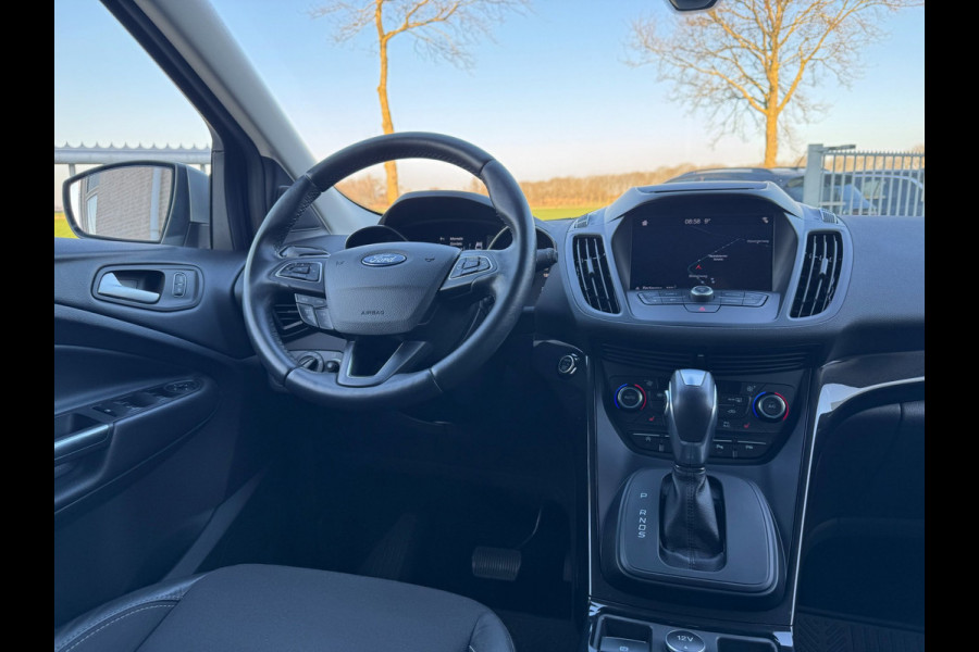 Ford Kuga 1.5 EcoBoost ST Line TREKHAAK / CAMERA / STOELVERW. / CARPLAY / CRUISE / WINTERPACK / 4-WHEELDRIVE / ECC / PDC /4-SEIZBA
