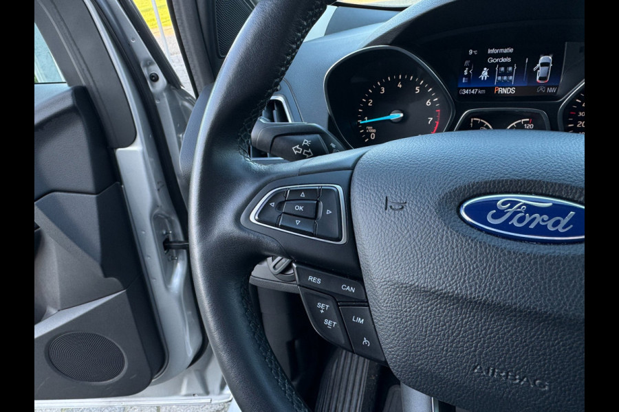 Ford Kuga 1.5 EcoBoost ST Line TREKHAAK / CAMERA / STOELVERW. / CARPLAY / CRUISE / WINTERPACK / 4-WHEELDRIVE / ECC / PDC /4-SEIZBA