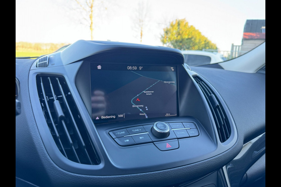 Ford Kuga 1.5 EcoBoost ST Line TREKHAAK / CAMERA / STOELVERW. / CARPLAY / CRUISE / WINTERPACK / 4-WHEELDRIVE / ECC / PDC /4-SEIZBA