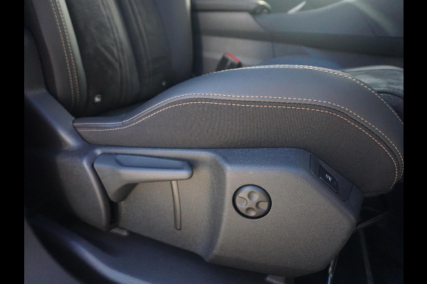 Peugeot 3008 1.2 PureTech Blue Lease GT Panoramadak