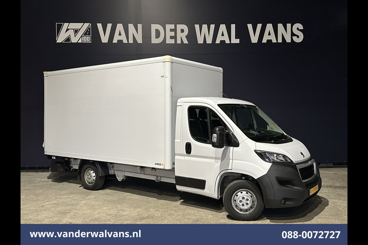 Peugeot Boxer 2.2 BlueHDi 141pk Bakwagen Laadklep Euro6 Airco | Cruisecontrol | 955kg laadvermogen Bijrijdersbank
