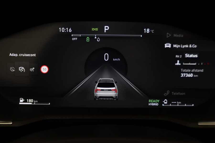 Lynk & Co 01 1.5 Two-Tone, 360° Camera, Panoramadak, Zwarte hemel, ACC, Keyless, PDC, LED, 20''