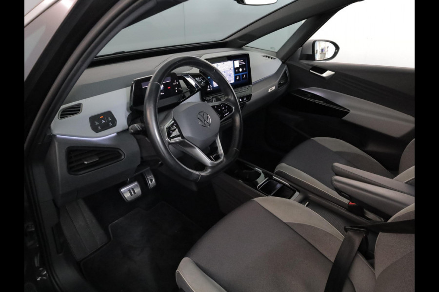 Volkswagen ID.3 First Plus 58 kWh 204pk | SoH 93% | 19'LMvelgen| verwarmd stuur en voorstoelen | Camera|
