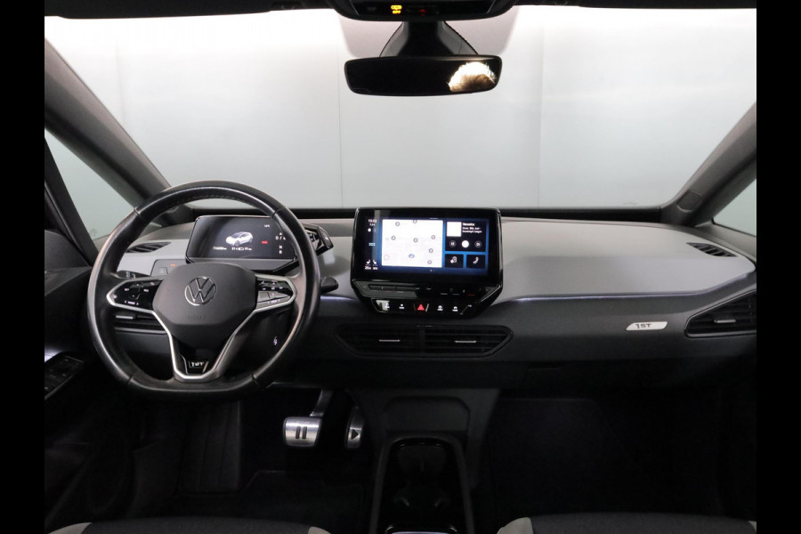 Volkswagen ID.3 First Plus 58 kWh 204pk | SoH 93% | 19'LMvelgen| verwarmd stuur en voorstoelen | Camera|