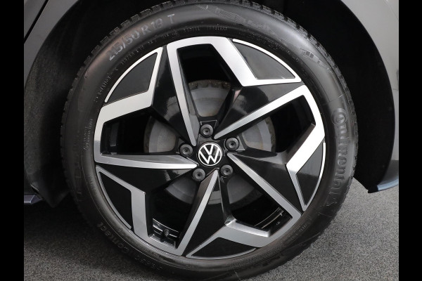 Volkswagen ID.3 First Plus 58 kWh 204pk | SoH 93% | 19'LMvelgen| verwarmd stuur en voorstoelen | Camera|