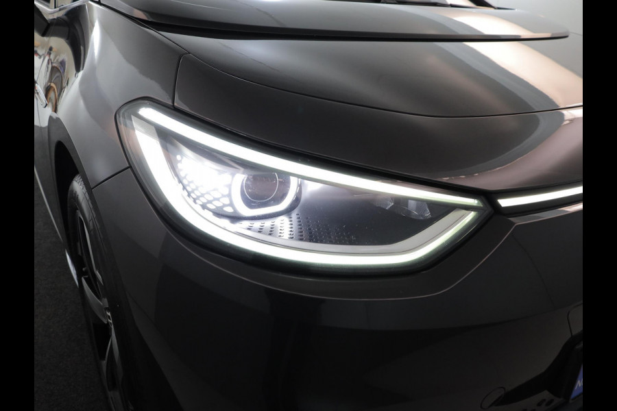 Volkswagen ID.3 First Plus 58 kWh 204pk | SoH 93% | 19'LMvelgen| verwarmd stuur en voorstoelen | Camera|