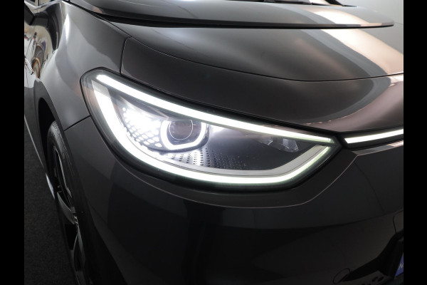 Volkswagen ID.3 First Plus 58 kWh 204pk | SoH 93% | 19'LMvelgen| verwarmd stuur en voorstoelen | Camera|