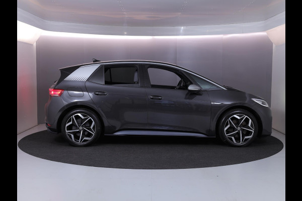 Volkswagen ID.3 First Plus 58 kWh 204pk | SoH 93% | 19'LMvelgen| verwarmd stuur en voorstoelen | Camera|