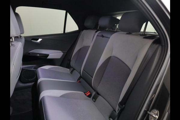 Volkswagen ID.3 First Plus 58 kWh 204pk | SoH 93% | 19'LMvelgen| verwarmd stuur en voorstoelen | Camera|