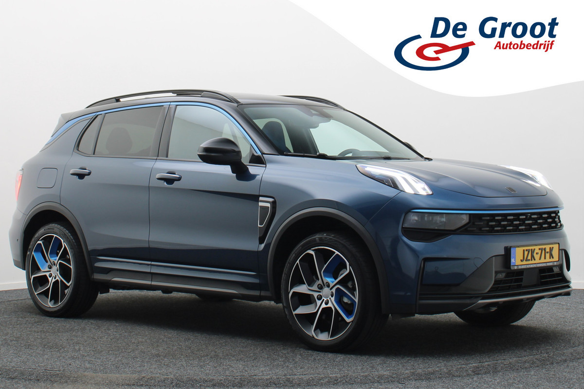 Lynk & Co 01 1.5 Two-Tone, 360° Camera, Panoramadak, Zwarte hemel, ACC, Keyless, PDC, LED, 20''