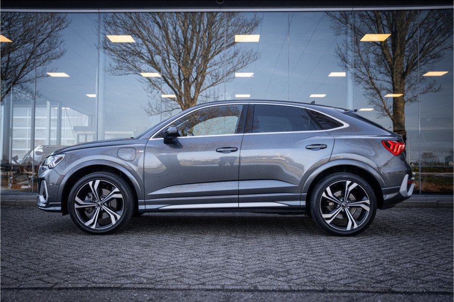 Audi Q3 Sportback 45 TFSI e S Edition - 20inch - SONOS - Leder - Keyless - Memory Camera ** Sfeerverlichting