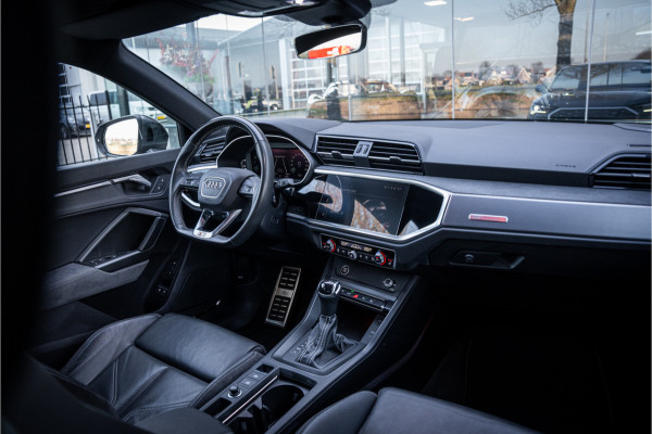 Audi Q3 Sportback 45 TFSI e S Edition - 20inch - SONOS - Leder - Keyless - Memory Camera ** Sfeerverlichting