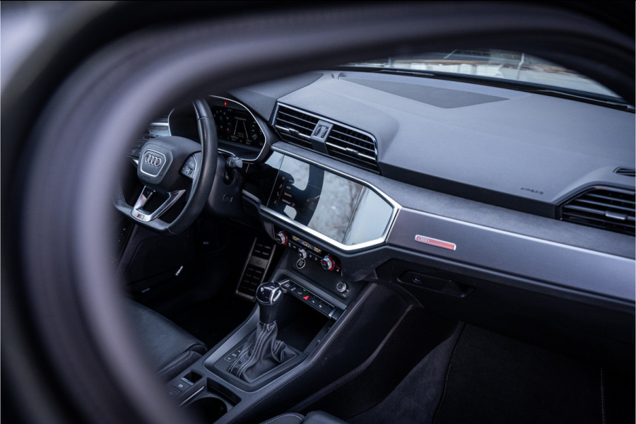 Audi Q3 Sportback 45 TFSI e S Edition - 20inch - SONOS - Leder - Keyless - Memory Camera ** Sfeerverlichting