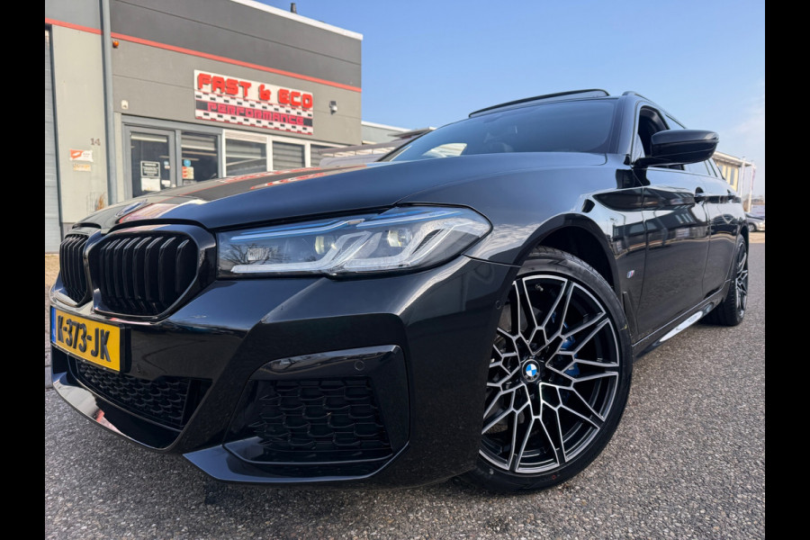 BMW 5 Serie Touring 530i HYBRID 2021 HIGH-EXE M-EDITION PANO LEDER NAP LUXE