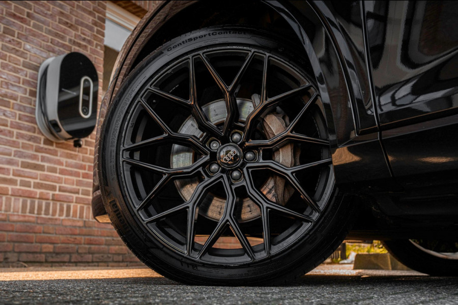 Audi e-tron 50 Quattro Launch Black Edition S-Line Adaptive Pano Luchtvering 22''
