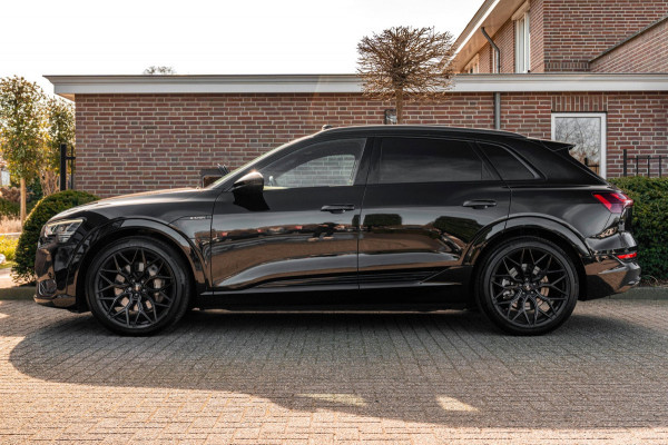 Audi e-tron 50 Quattro Launch Black Edition S-Line Adaptive Pano Luchtvering 22''