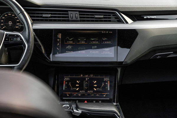Audi e-tron 50 Quattro Launch Black Edition S-Line Adaptive Pano Luchtvering 22''