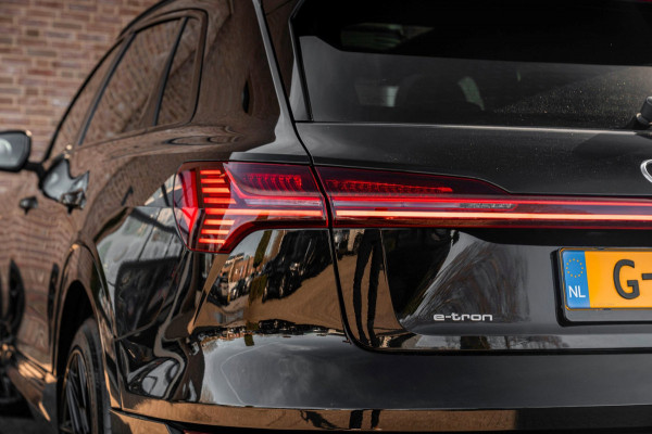 Audi e-tron 50 Quattro Launch Black Edition S-Line Adaptive Pano Luchtvering 22''