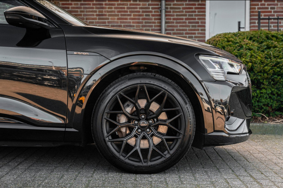 Audi e-tron 50 Quattro Launch Black Edition S-Line Adaptive Pano Luchtvering 22''