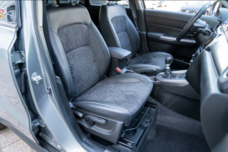 Suzuki Vitara 1.4 Boosterjet Style Smart Hybrid|Prijs rijklaar incl 12 mnd garantie|Navi Camera Afn Trekhaak