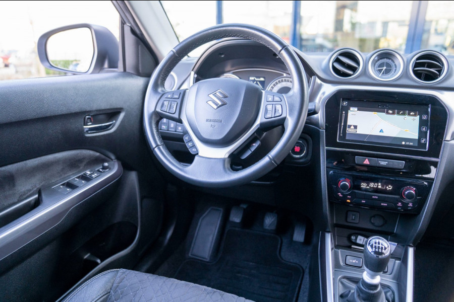 Suzuki Vitara 1.4 Boosterjet Style Smart Hybrid|Prijs rijklaar incl 12 mnd garantie|Navi Camera Afn Trekhaak