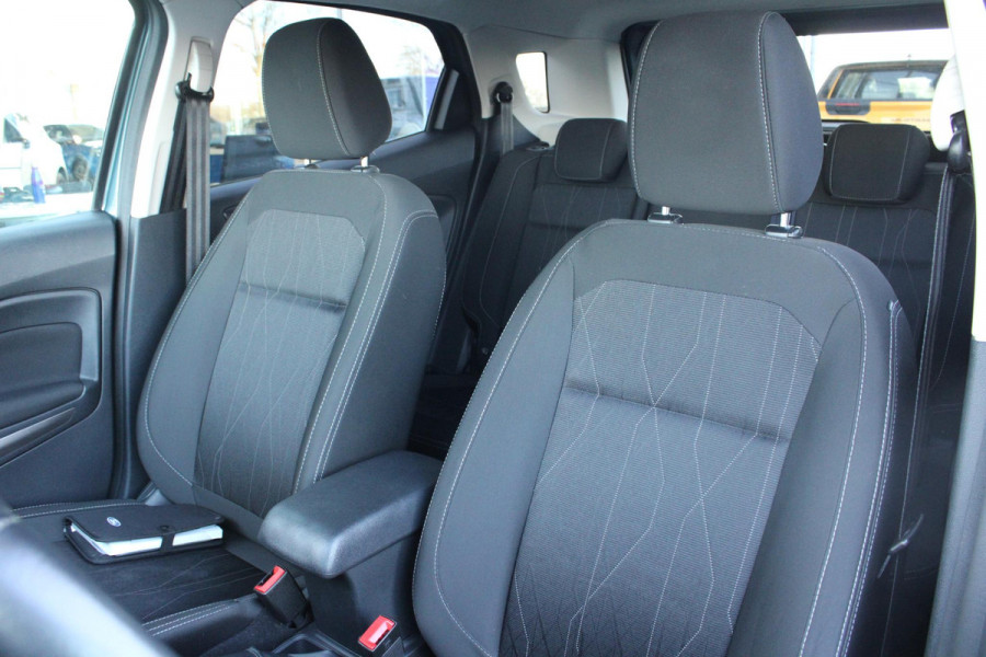 Ford EcoSport 1.0 EcoBoost Trend Ultimate | Trekhaak | Zeer Netjes! | Camera | Airco | Cruise Control |