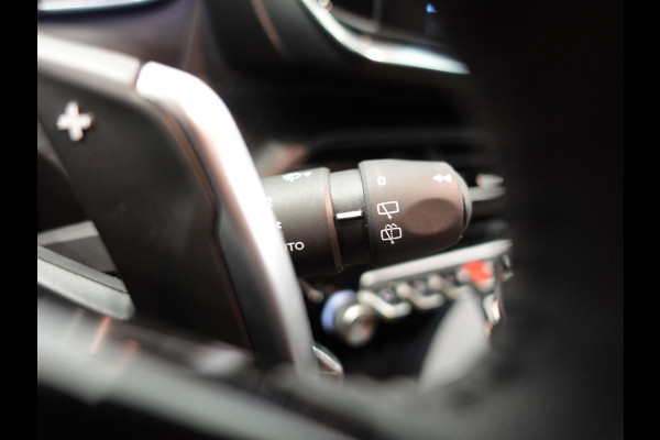 Peugeot 208 1.2 PureTech 100pk Automaat Allure Pack | Navigatie | Navigatie | Apple Carplay/Android Auto | Camera | Parkeersensor achter | Cruise Control | Virtual Cockpit | Climate Control | Getinte ramen