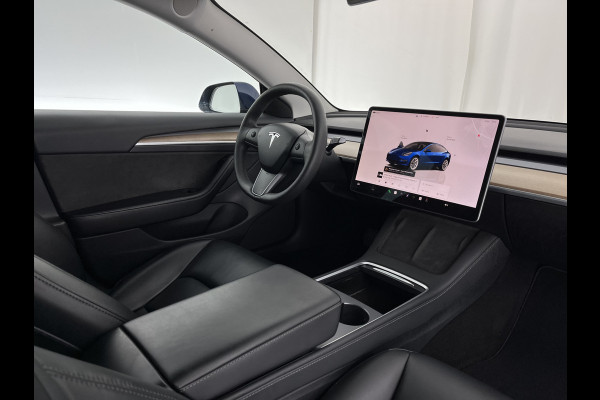 Tesla Model 3 Standard RWD Plus 60 kWh [ 3-Fase-11kW ] {SOH-92%} (INCL-BTW) Aut. *PANO | AUTOPILOT | LEATHER | KEYLESS | FULL-LED | MEMORY-PACK | TOPVIEW | DAB | CARPLAY | DIGI-COCKPIT | LANE-ASSIST | COMFORTSEATS | 19"ALU*