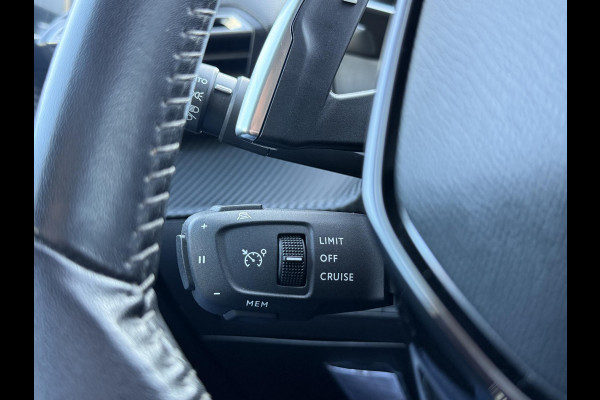 Peugeot 208 1.2 PureTech Allure 2e Eigenaar|Adap-cruise|Clima|Camera|Trekhaak|Carplay|PDC V+A|N.A.P|APK tot 07-2026