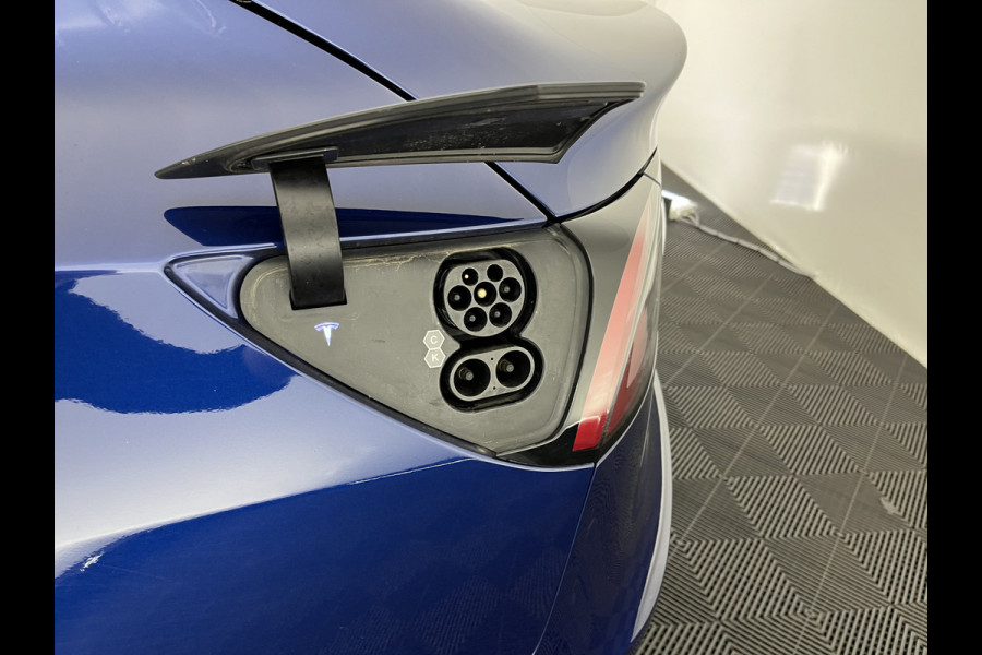 Tesla Model 3 Standard RWD Plus 60 kWh [ 3-Fase-11kW ] {SOH-92%} (INCL-BTW) Aut. *PANO | AUTOPILOT | LEATHER | KEYLESS | FULL-LED | MEMORY-PACK | TOPVIEW | DAB | CARPLAY | DIGI-COCKPIT | LANE-ASSIST | COMFORTSEATS | 19"ALU*