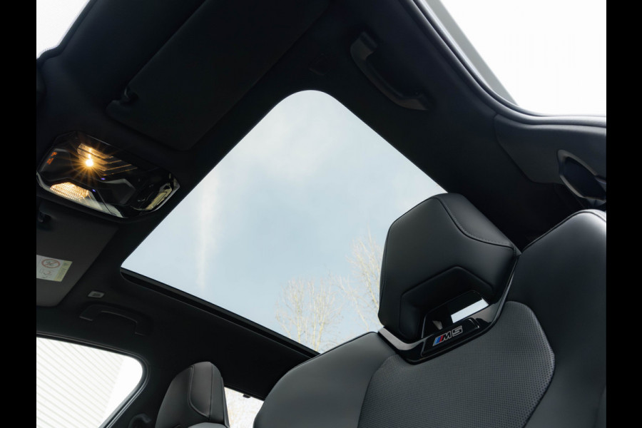 BMW 5 Serie Touring M5 - Pano - Bowers & Wilkins - Trekhaak - Stoelventilatie